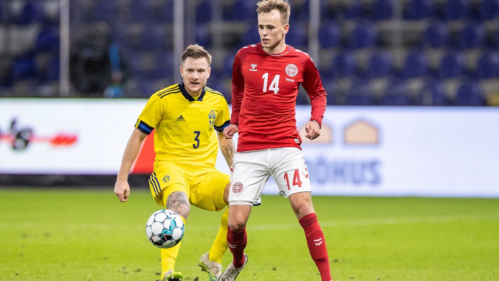 Wind og Bah sikrer dansk 2-0-sejr over Sverige
