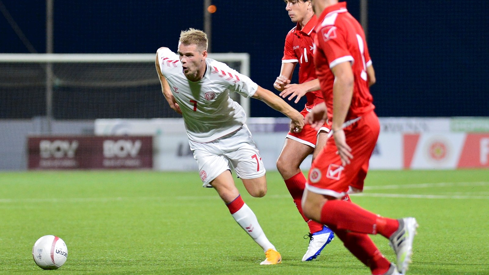 Positiv Covid-19-test fra Lyngbyspiller påvirker ikke U21
