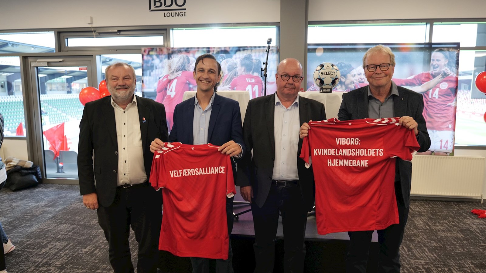 DBU og Viborg Kommune kæmper for flere piger i fodbold